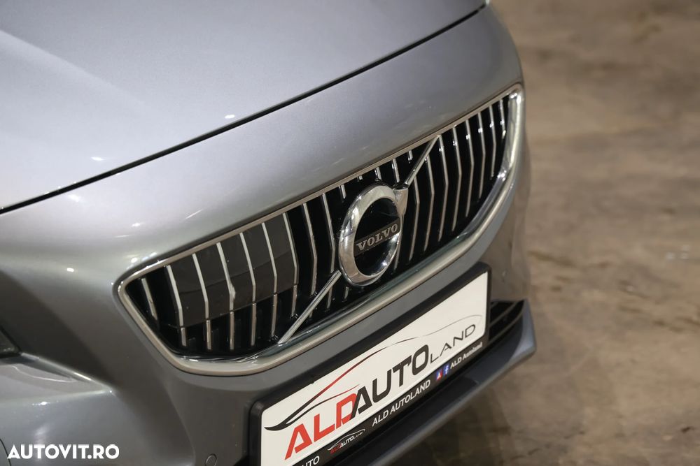 Volvo V40 D2 Geartronic Inscription - 32
