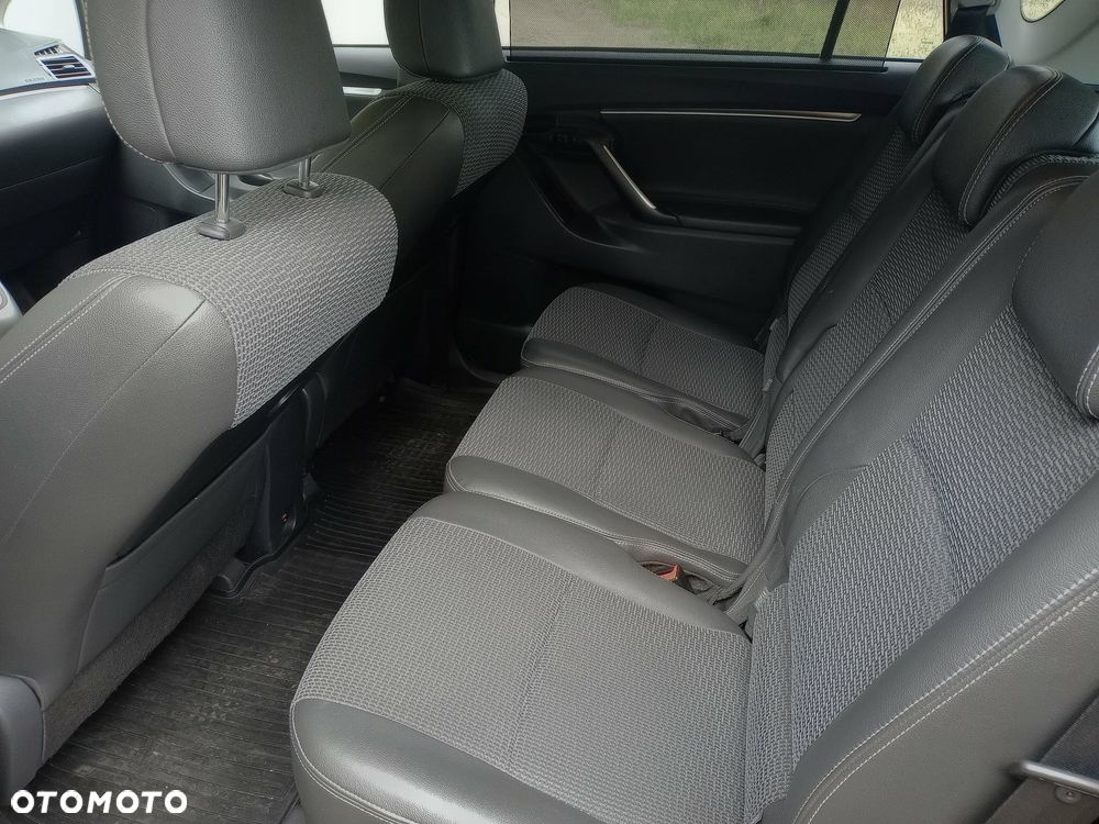 Toyota Verso 2.0 D-4D Premium - 3