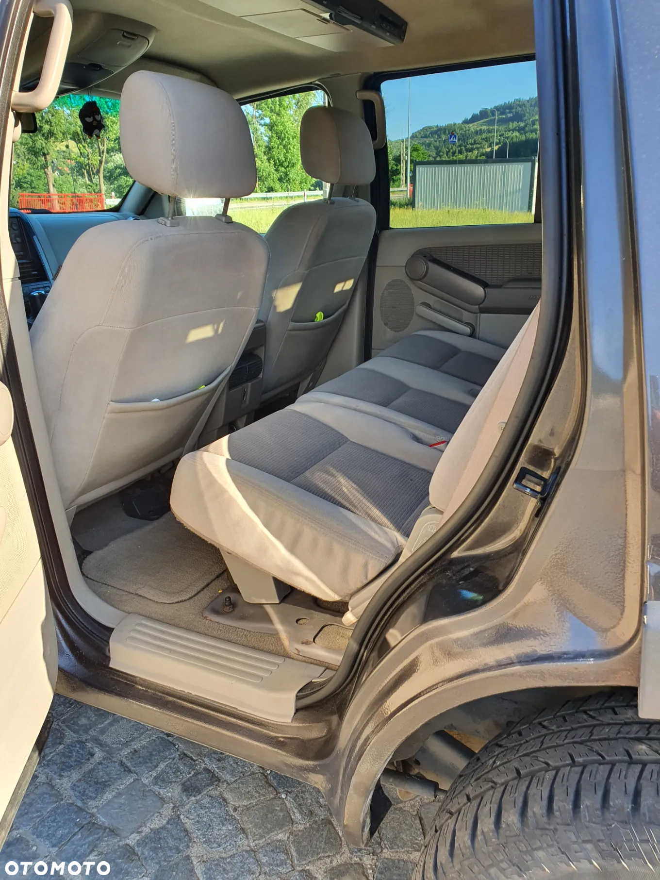 Ford Explorer 4.0 AWD - 12
