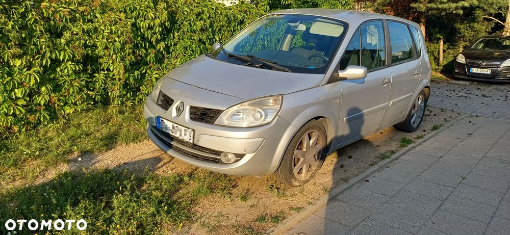 Renault Scenic - 2