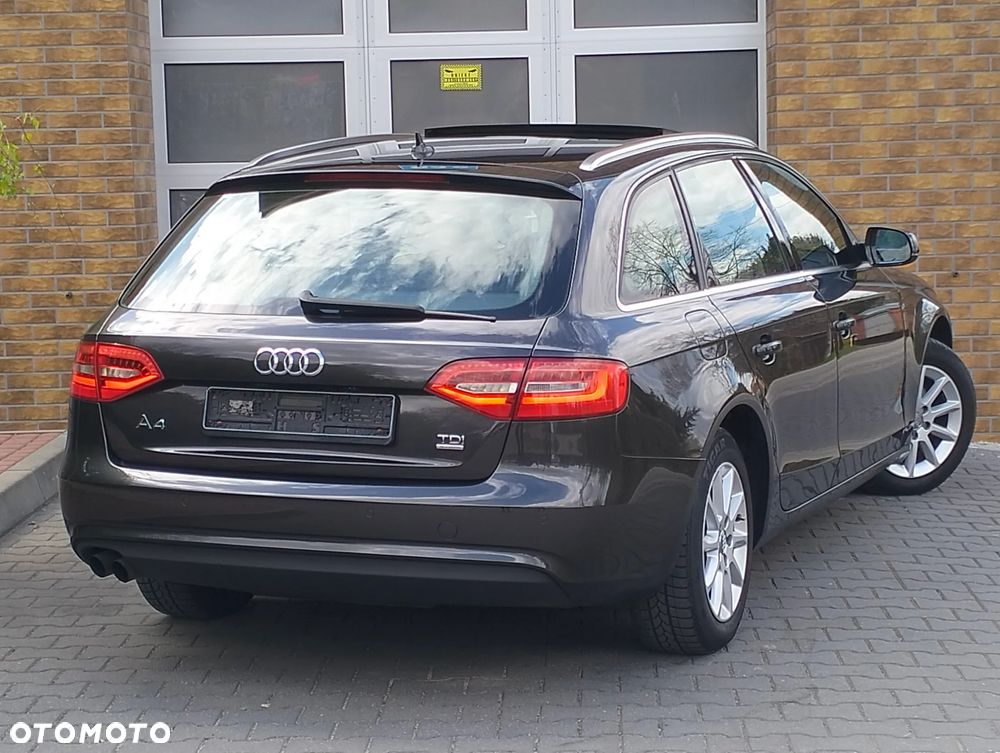 Audi A4 Avant 2.0 TDI DPF quattro Attraction - 8