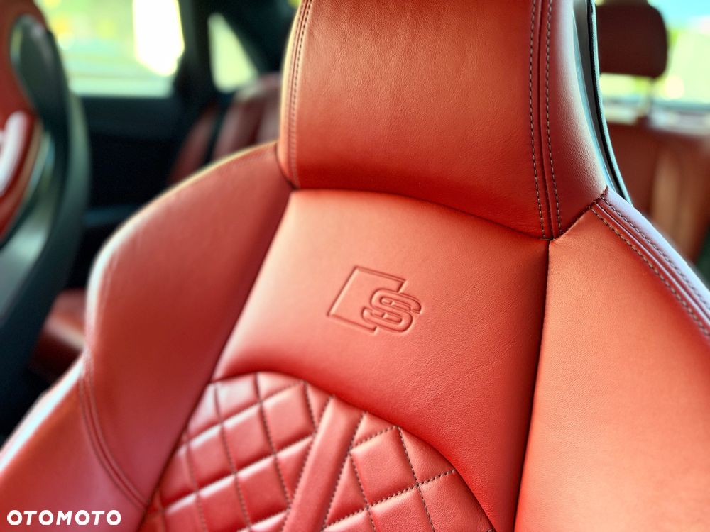 Audi S4 Limousine - 18