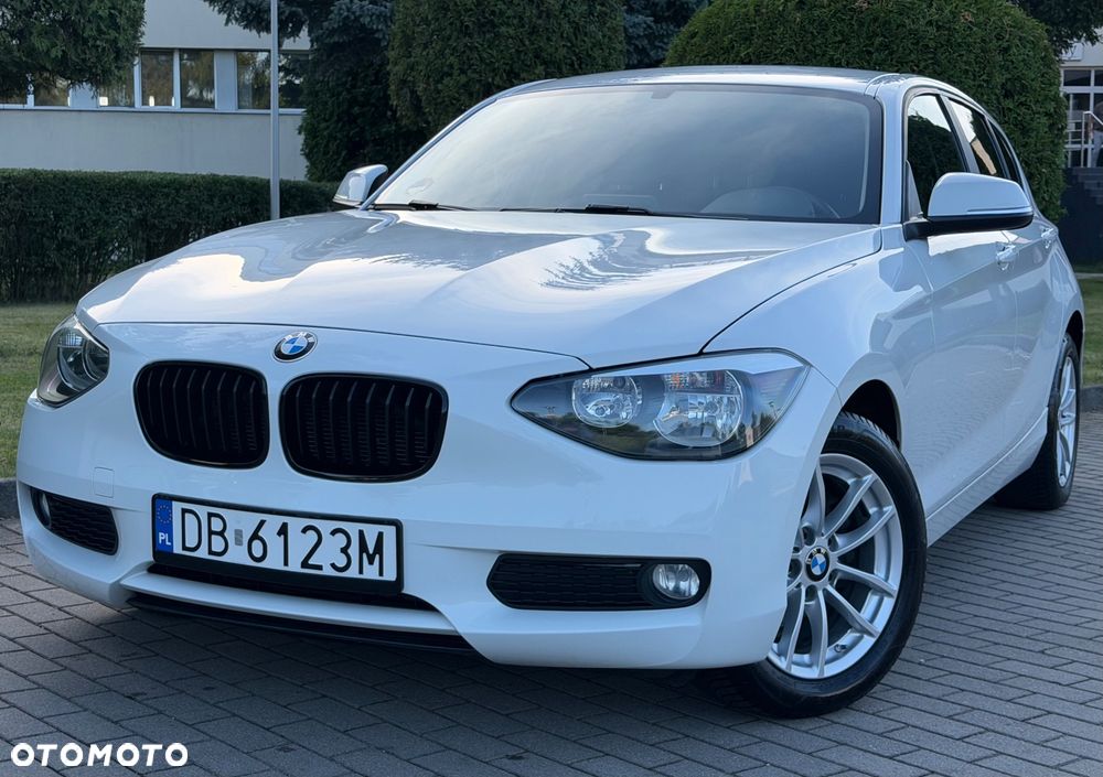 BMW Seria 1 116i Sport Line - 2