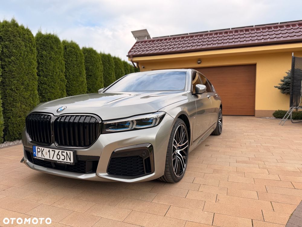 BMW Seria 7 740d xDrive mHEV - 2