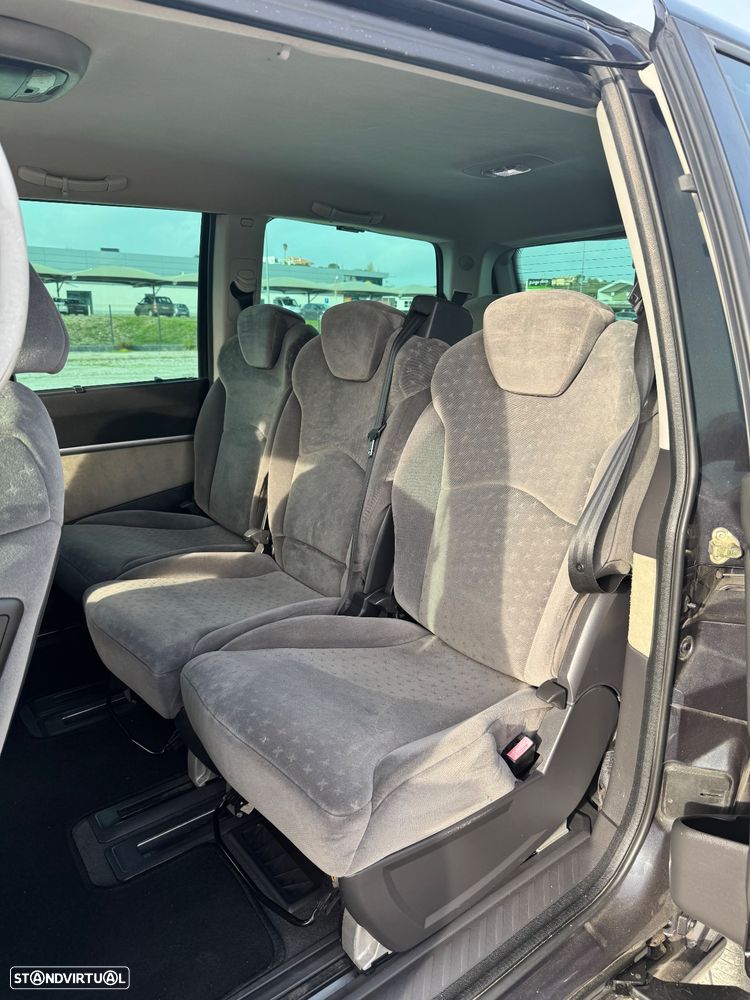 Peugeot 807 2.2 HDi Navteq - 21