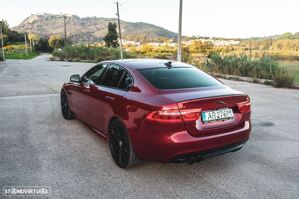 Jaguar XE 2.0 D R-Sport Aut. - 35