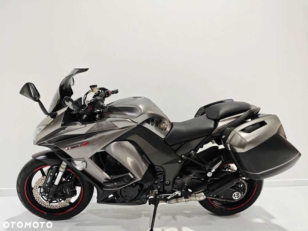 Kawasaki Ninja 1000 SX - 5
