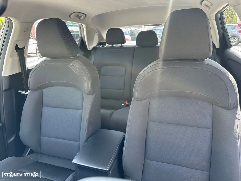 MG MG4 51 kWh Standard - 29