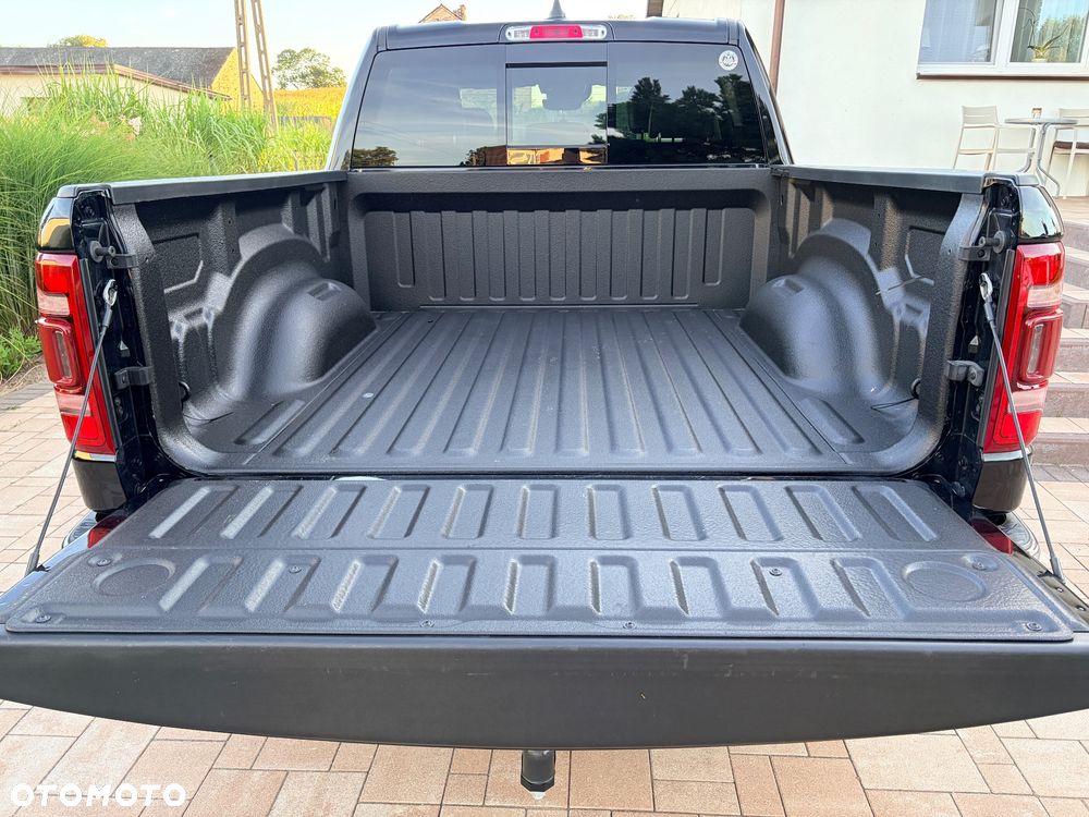 RAM 1500 5.7 Crew Cab Laramie - 8