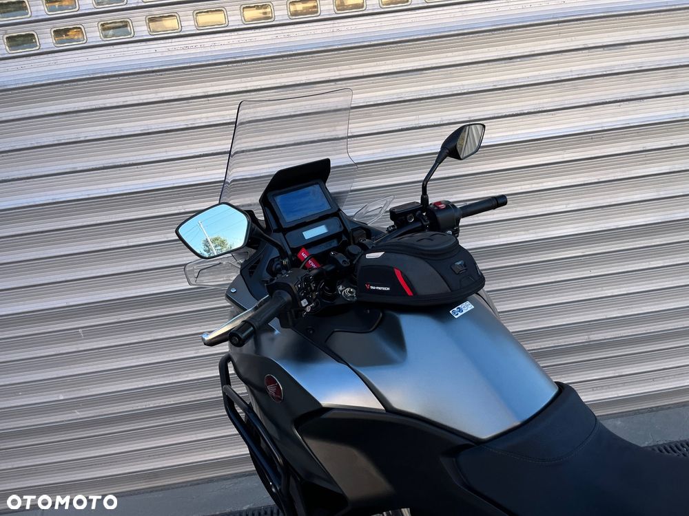 Honda NT - 12