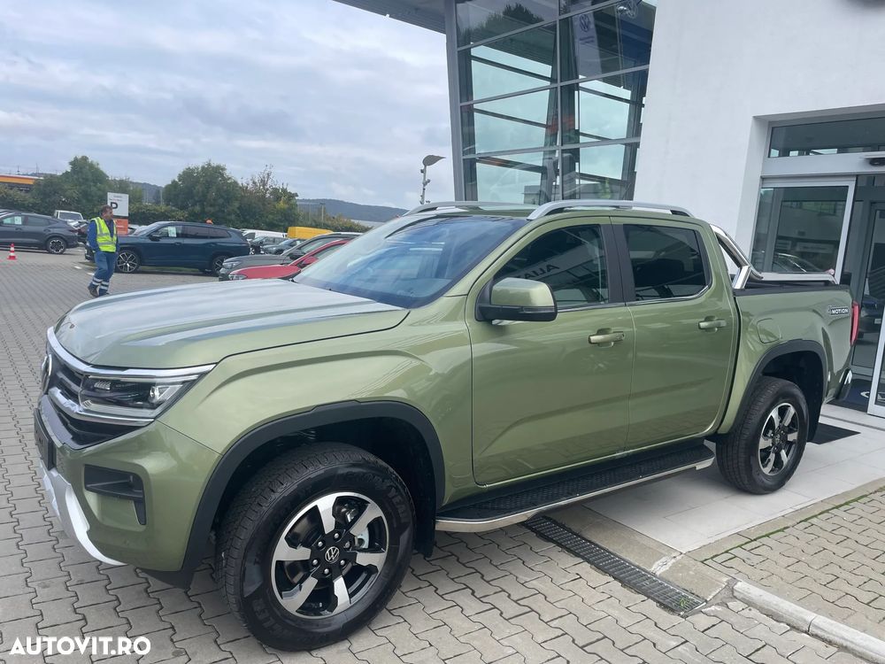 Volkswagen Amarok 3.0 TDI 241 CP 4M 10AT Style - 8