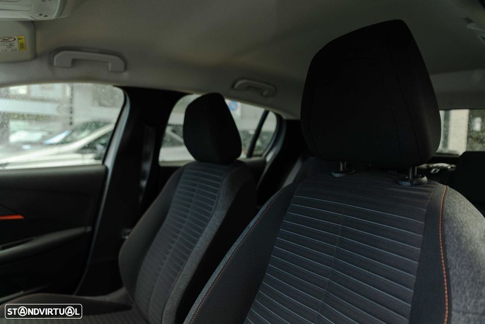 Peugeot 208 1.2 PureTech Active Pack - 5