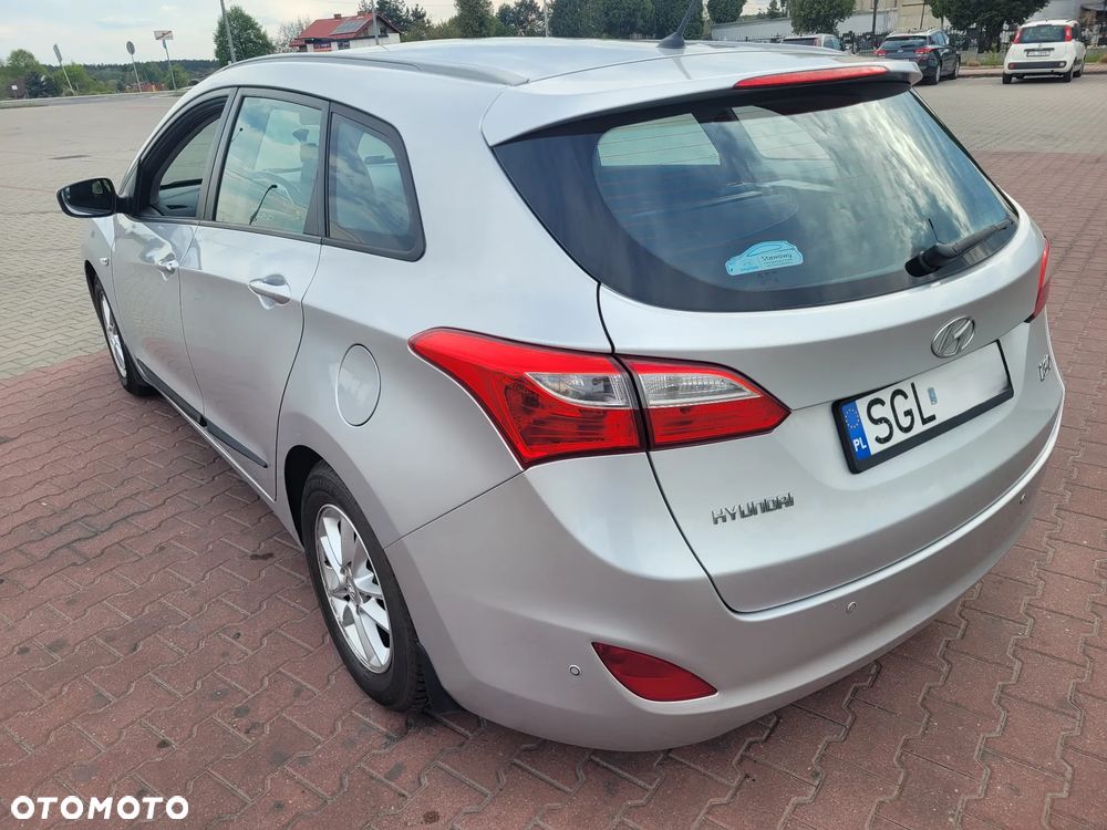 Hyundai i30 1.6 Comfort - 5