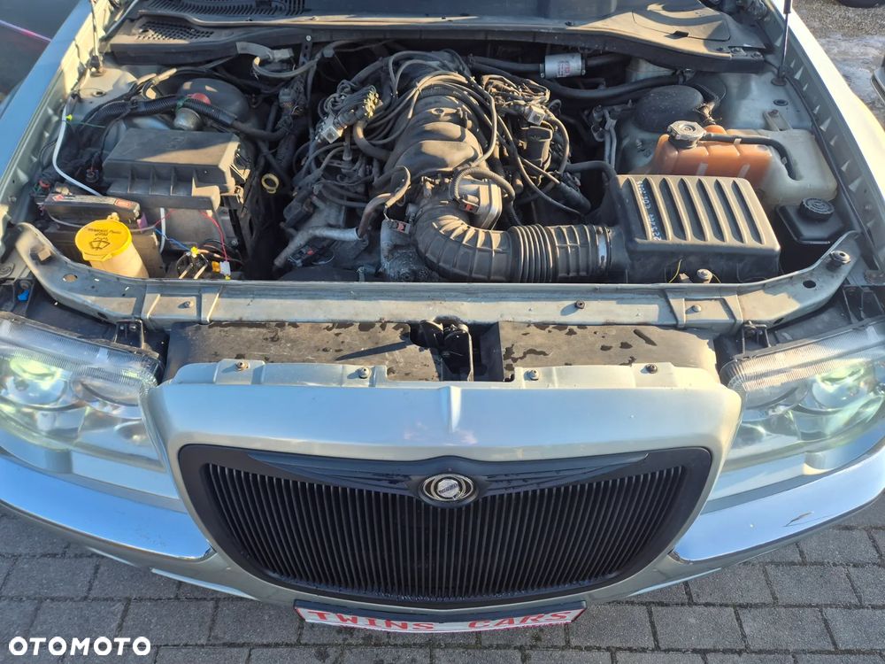Chrysler 300C 5.7 V8 Hemi - 23
