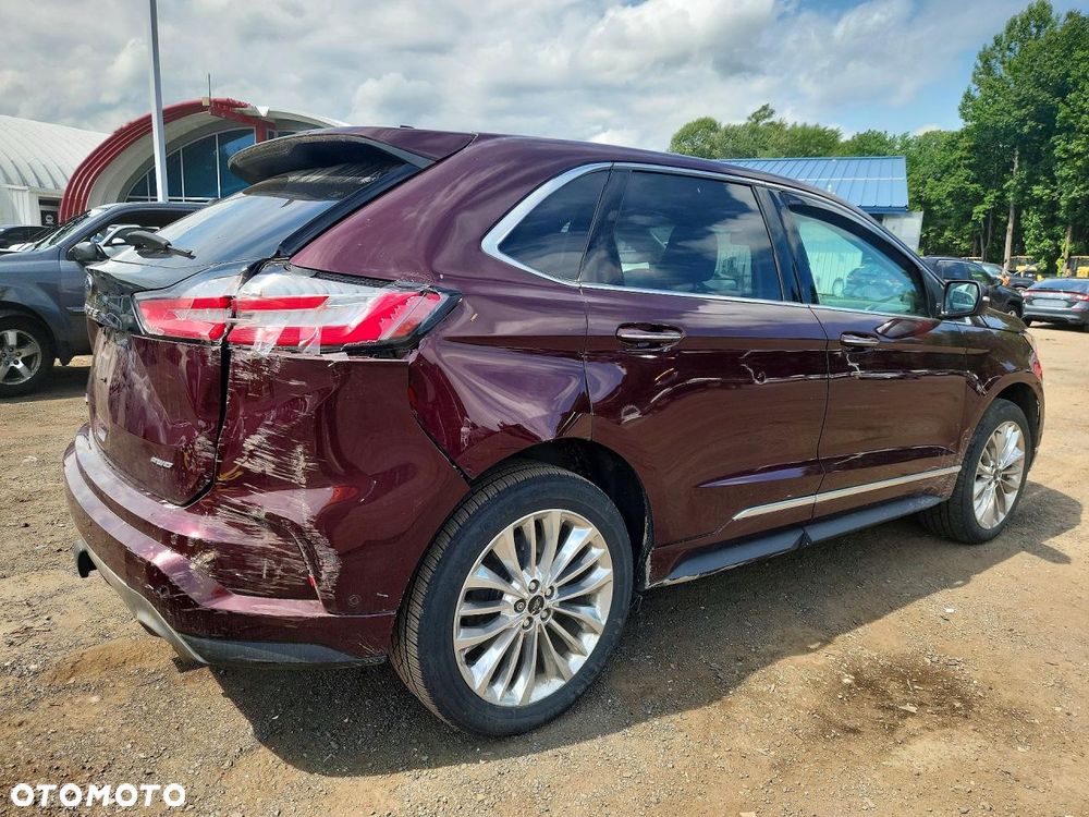 Ford Edge - 4