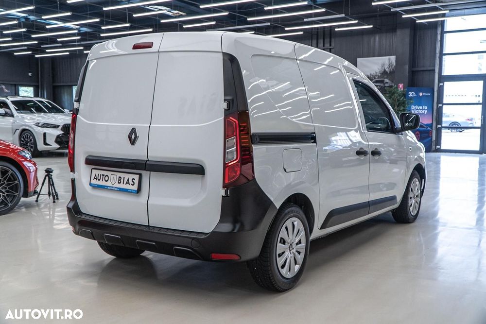 Renault Express - 8