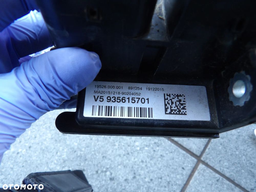 BMW - F20,F21 - ROZDZIELACZ PRĄDU - 9356157 - 2