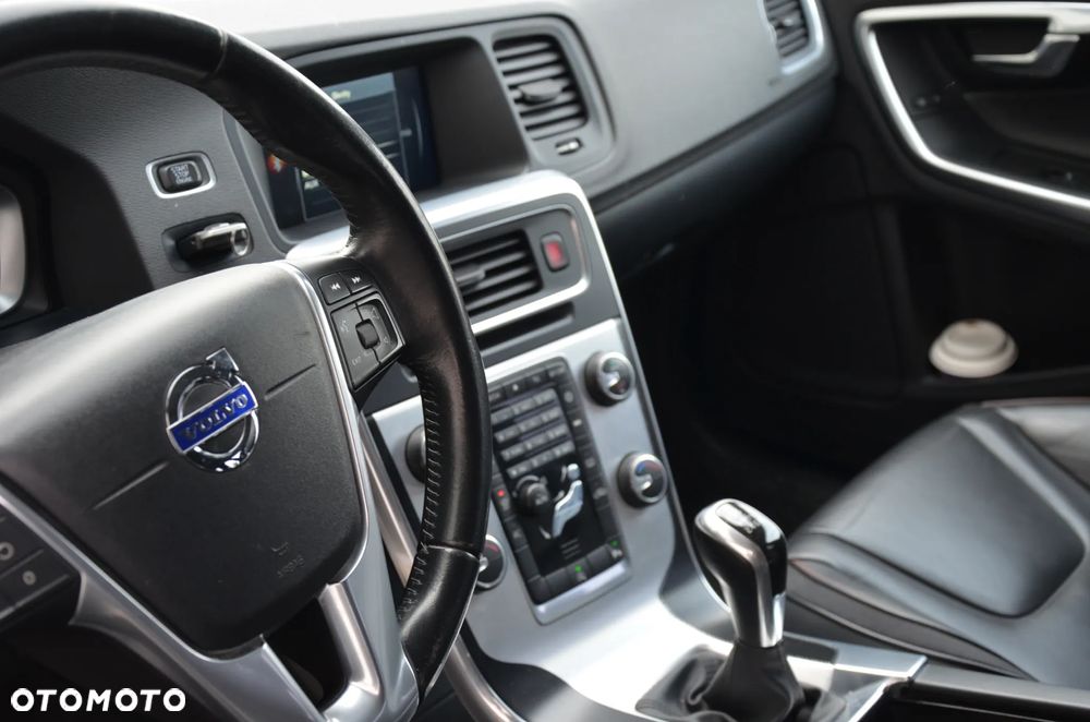 Volvo V60 - 14