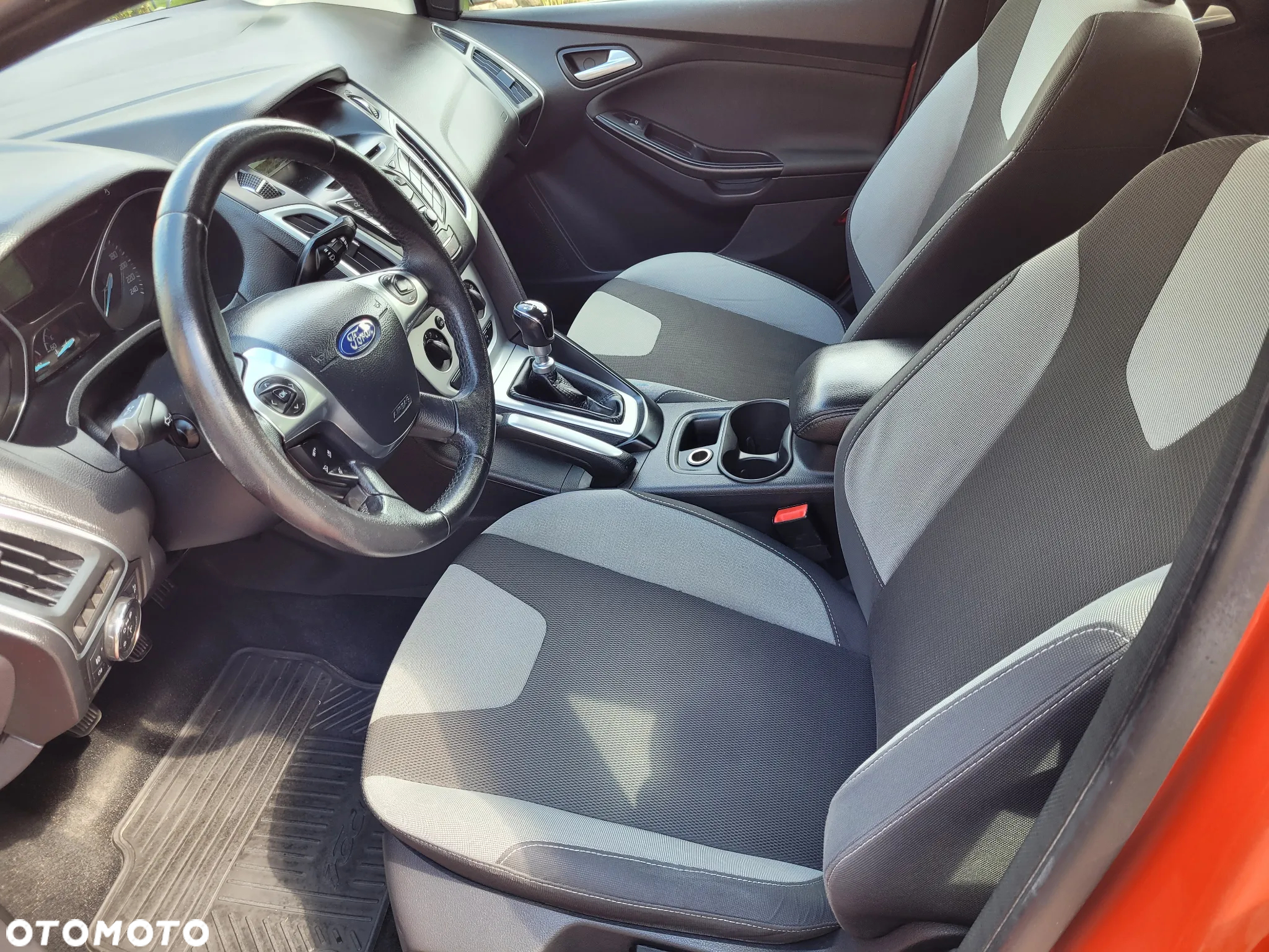 Ford Focus 1.0 EcoBoost Start-Stopp-System Champions Edition - 11