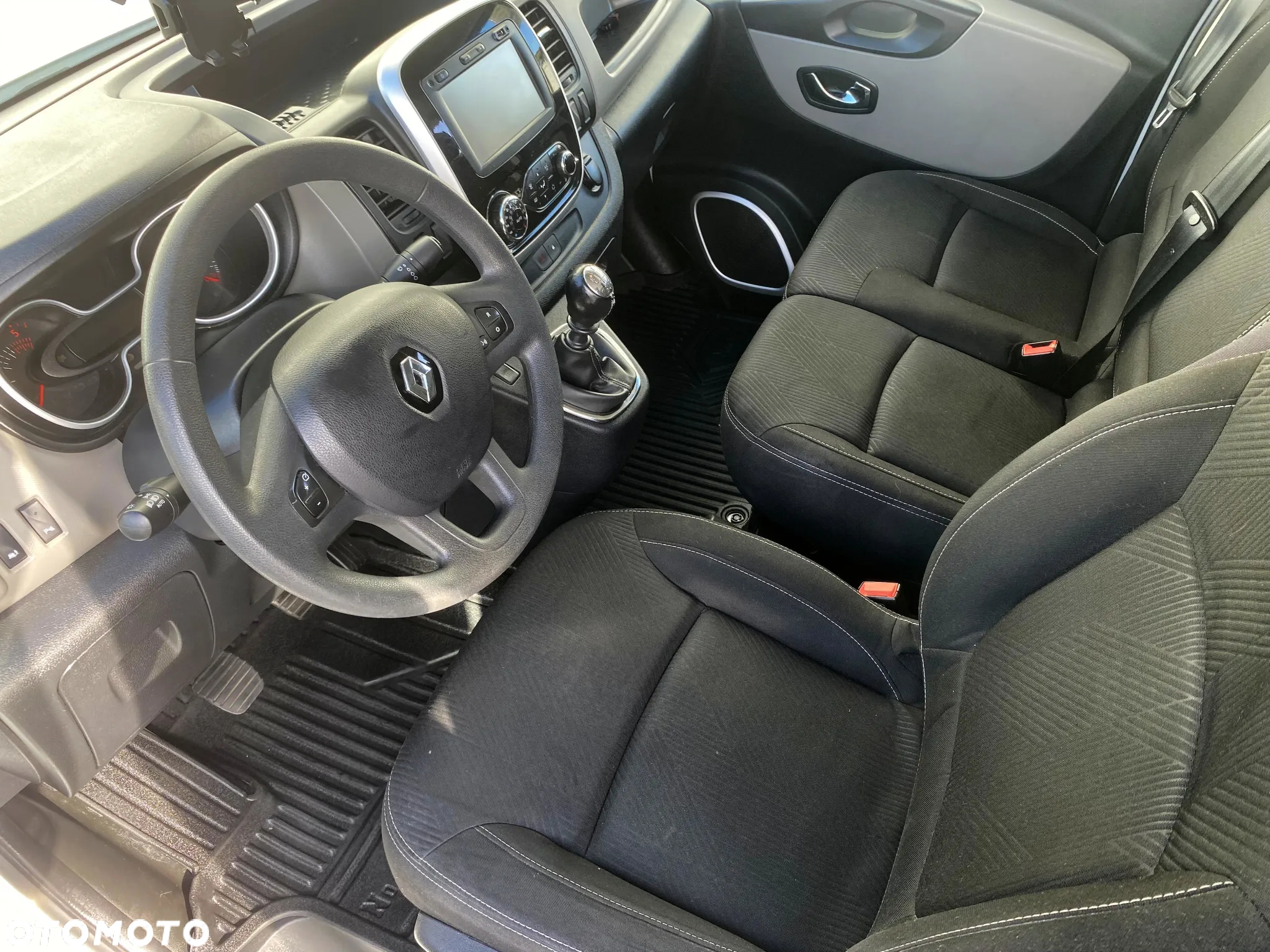 Renault Trafic - 10