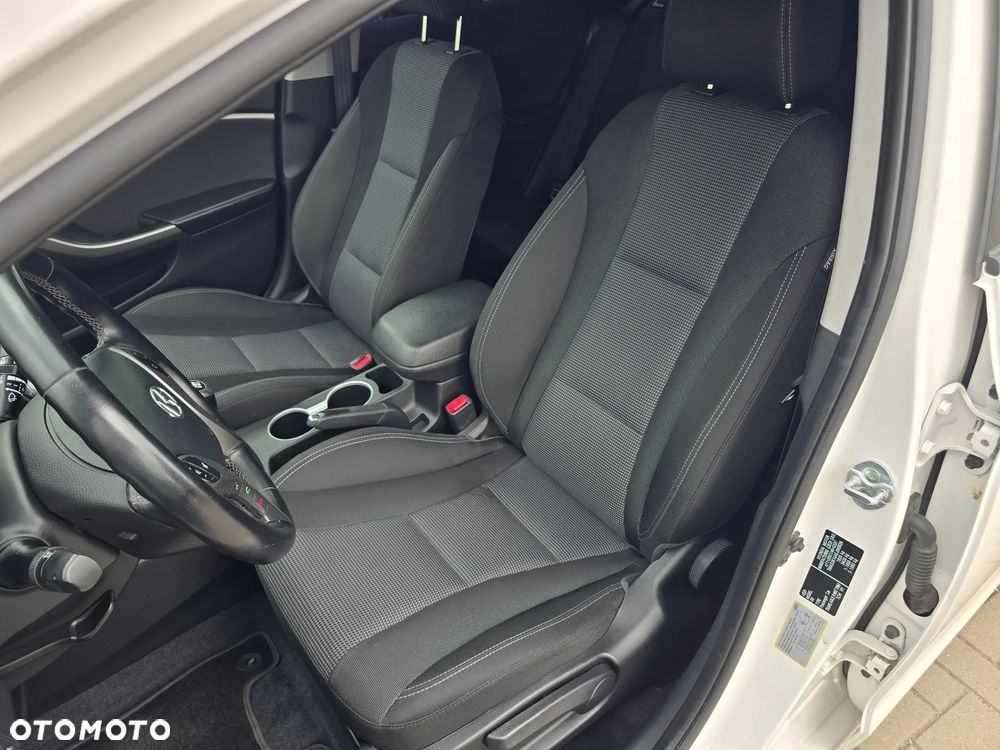 Hyundai i30 - 12