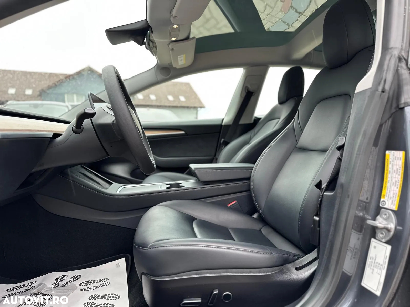 Tesla Model 3 Langstreckenbatterie Allradantrieb Dual Motor Performance - 27
