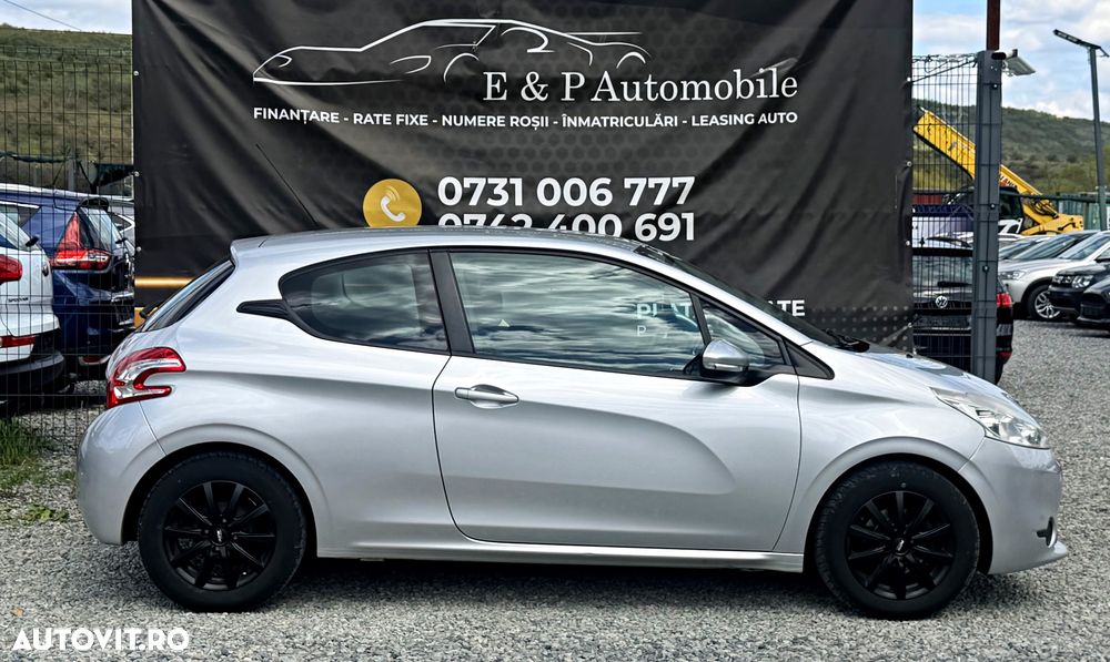 Peugeot 208 PureTech 110 Stop & Start Active - 11