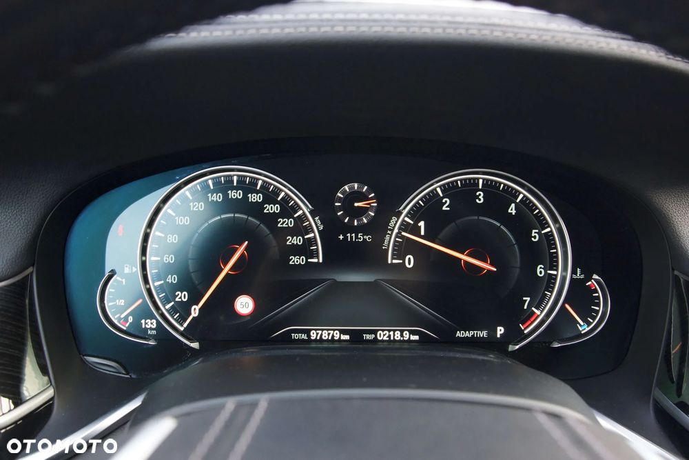 BMW Seria 7 740Li xDrive - 33