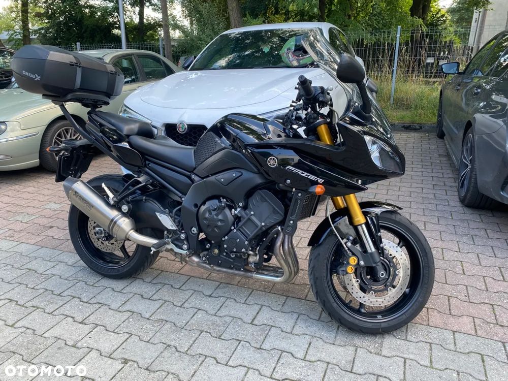 Yamaha FZ8 - 1