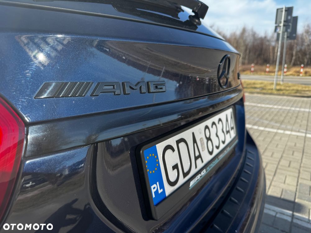 Mercedes-Benz GLA - 5