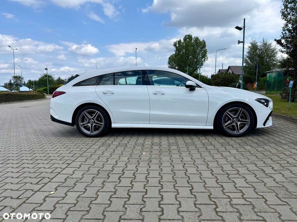 Mercedes-Benz CLA 200 AMG Line 7G-DCT - 22