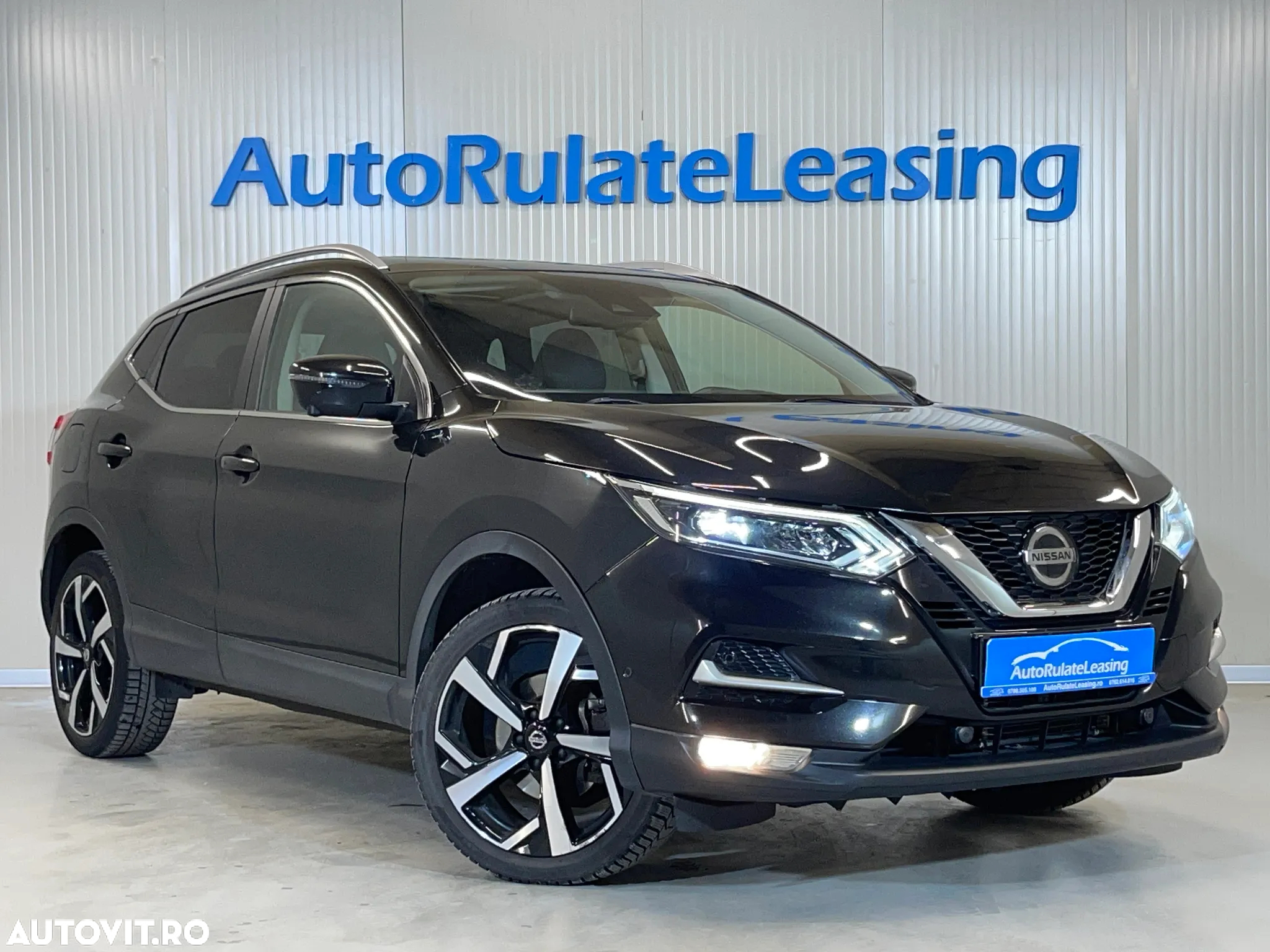 Nissan Qashqai 1.2 DIG-T Xtronic TEKNA - 2