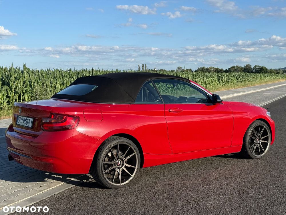 BMW Seria 2 230i Luxury Line sport - 11