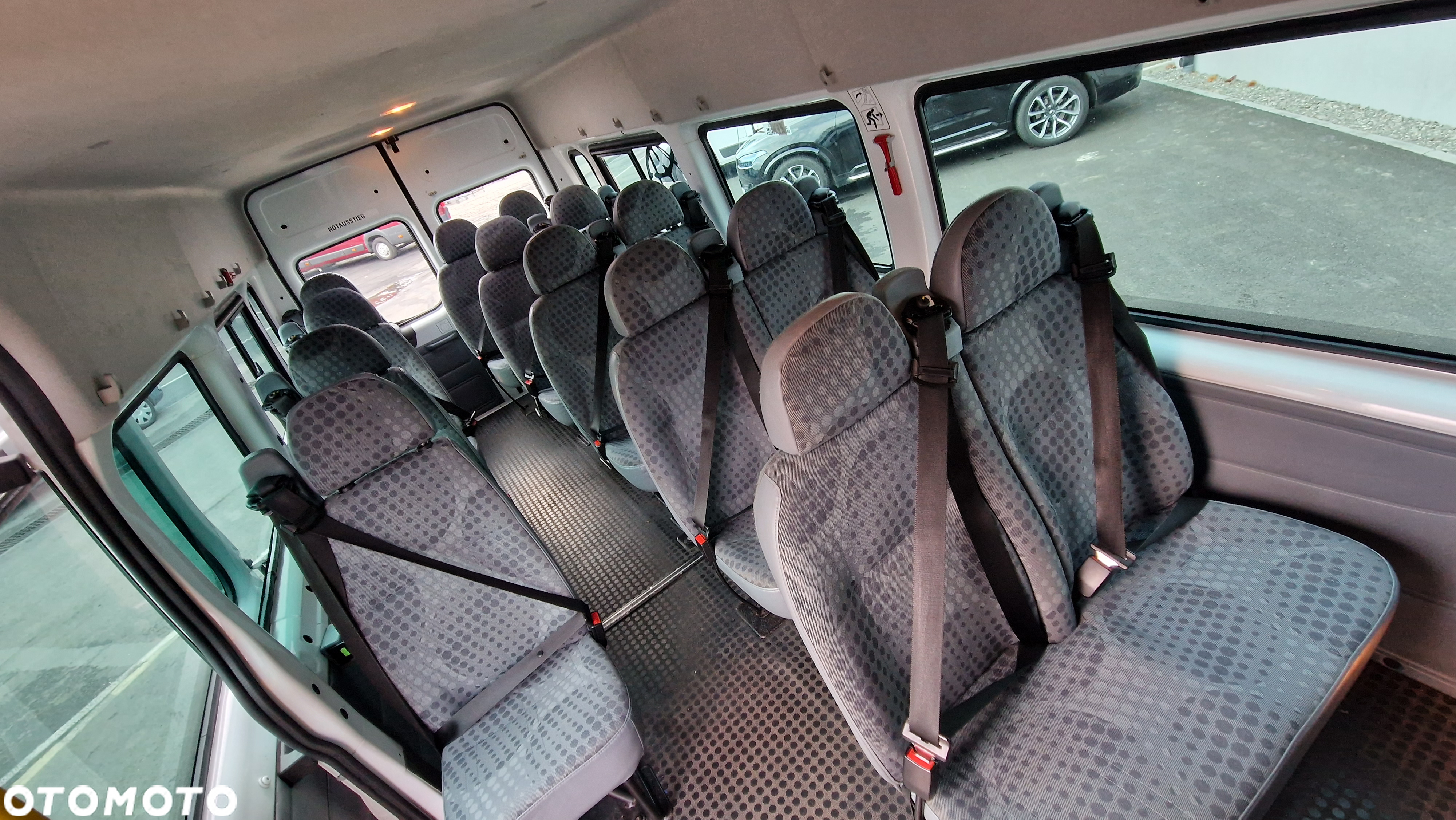 Ford TRANSIT AUTOBUS 17 OSÓB MINIAUTOBUS MIKROBUS KLIMA WEBASTO BLIZNIAKI - 19