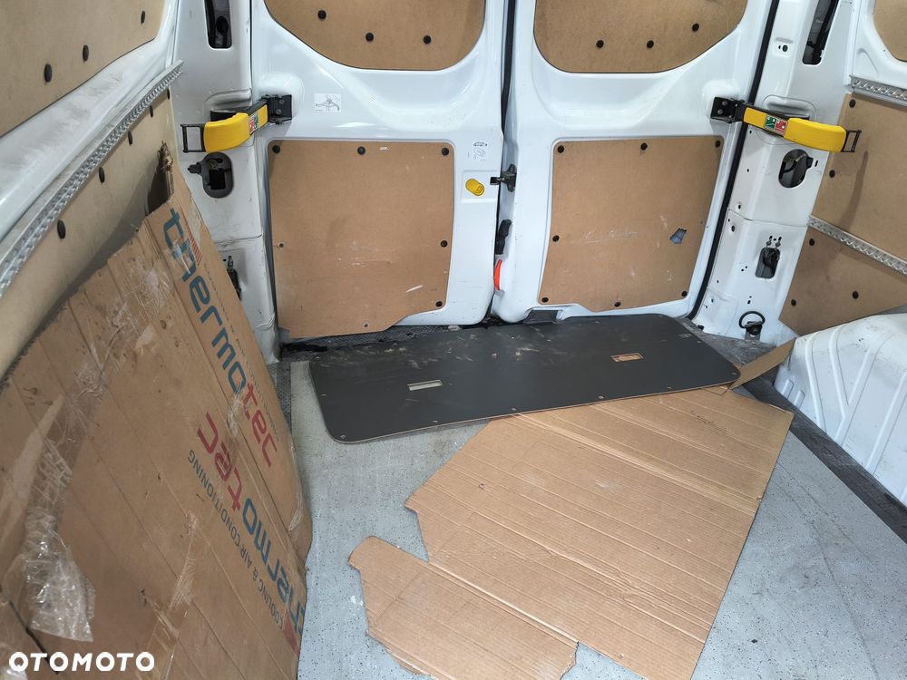 Ford Transit Custom - 20