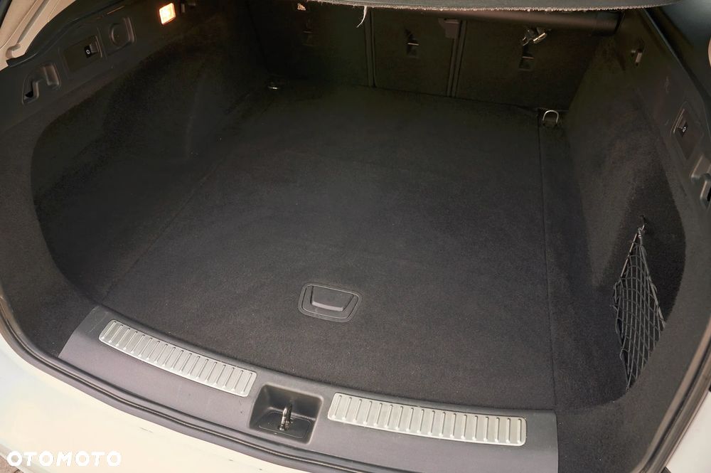 Opel Insignia 2.0 CDTI Business Elegance S&S - 25
