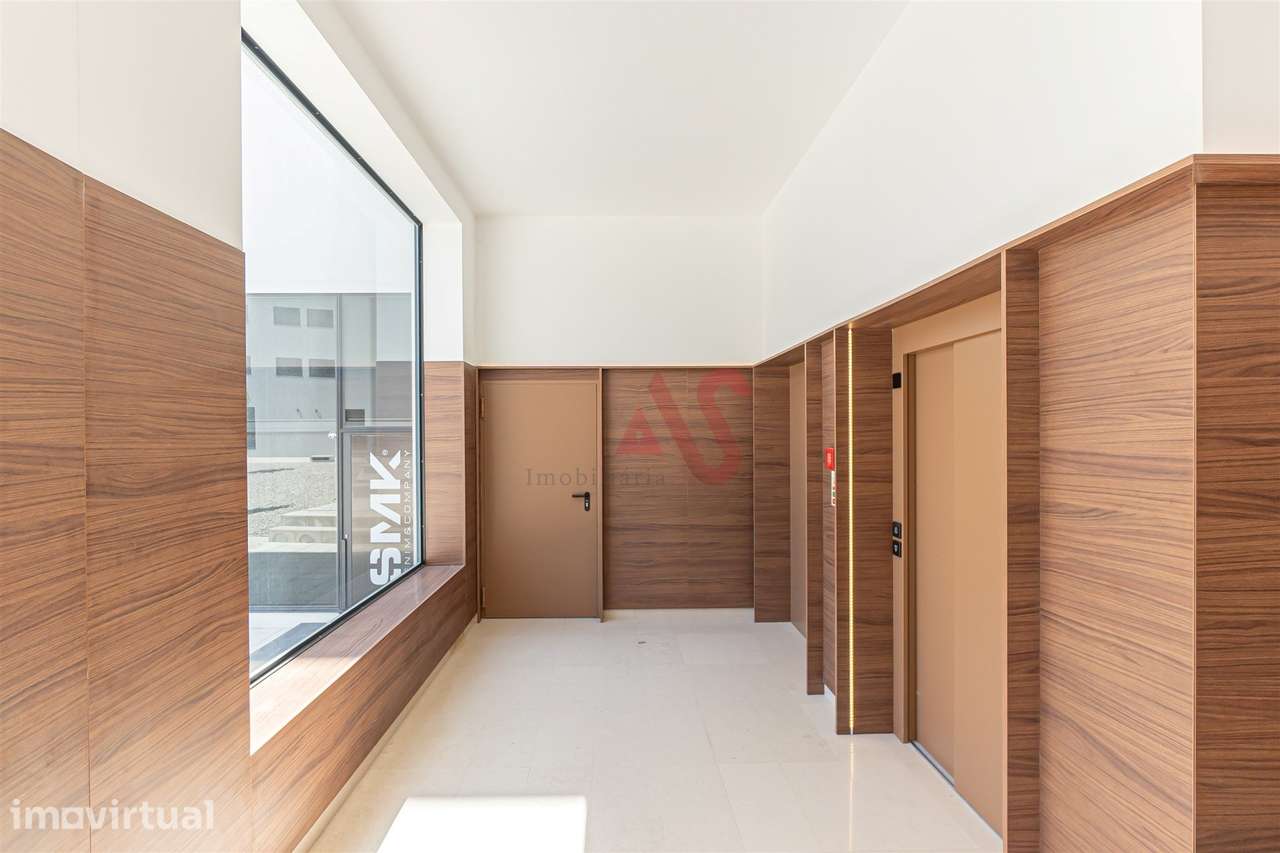 Apartamento T3 Mobilado e Equipado no Centro da Vila de Lousada - Grande imagem: 3/30