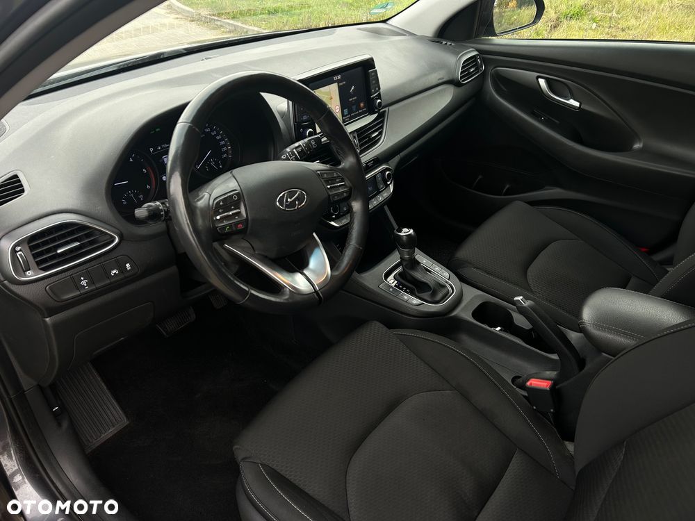 Hyundai i30 1.6 CRDI DCT Premium - 11
