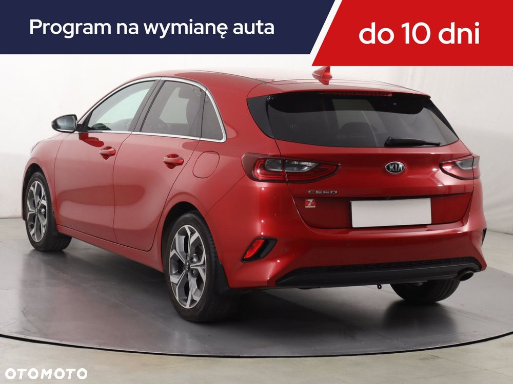 Kia Ceed - 6