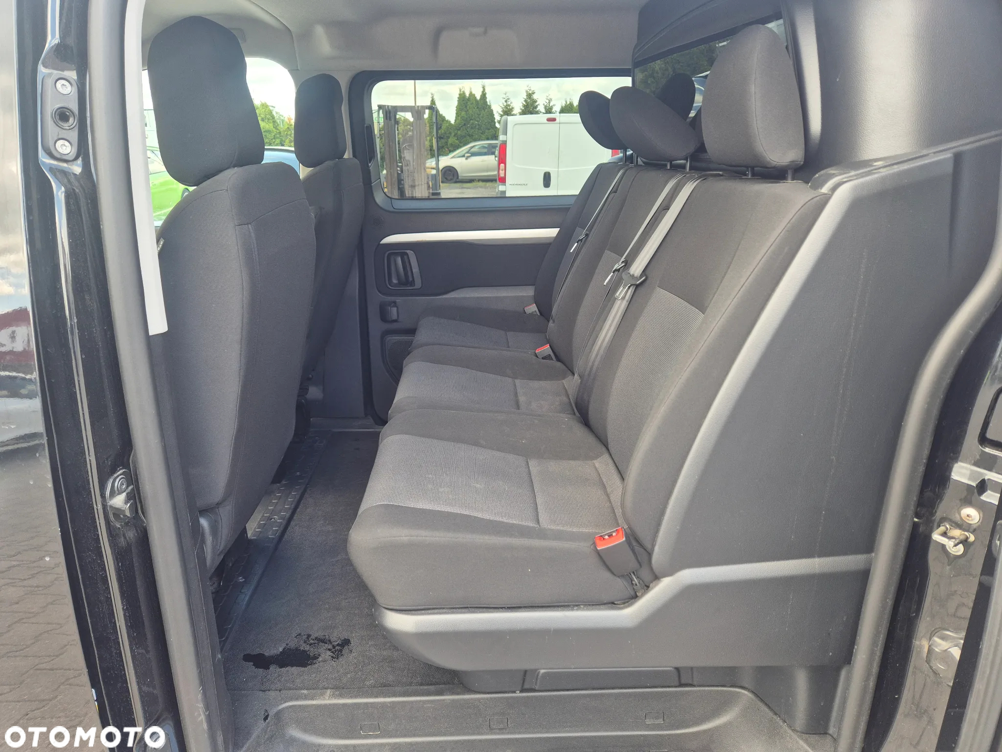 Opel Vivaro 2.0 BlueHDi 180 Standard S&S EAT8 - 11