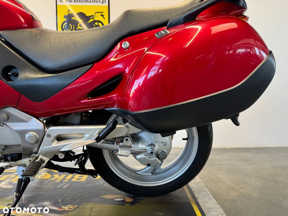 Honda Deauville - 27