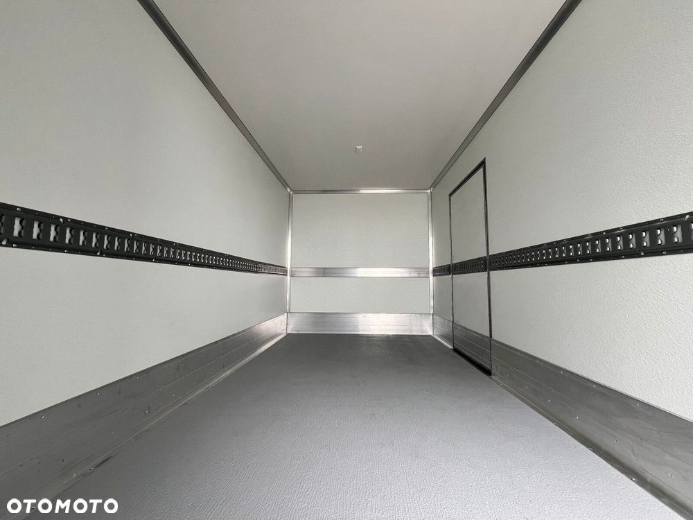 Mercedes-Benz Sprinter 519 CDI OM654 - 8