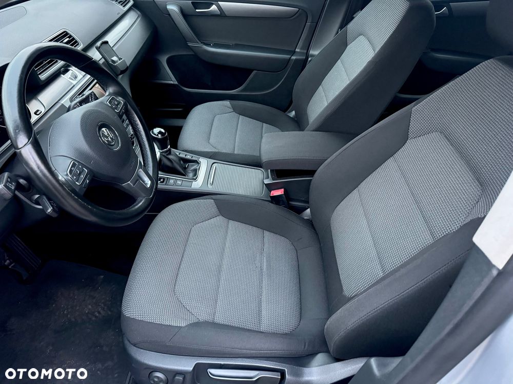 Volkswagen Passat Variant 2.0 TDI BlueMotion Technology Comfortline - 10