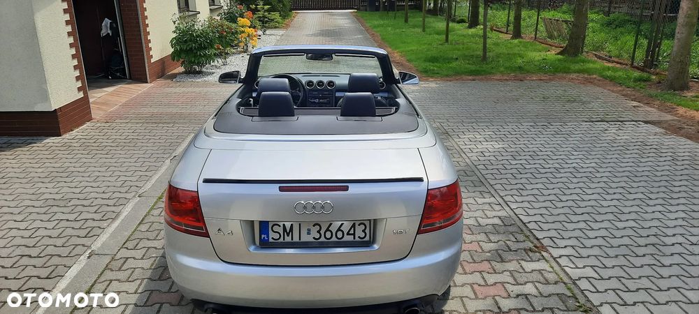 Audi A4 Cabrio - 8