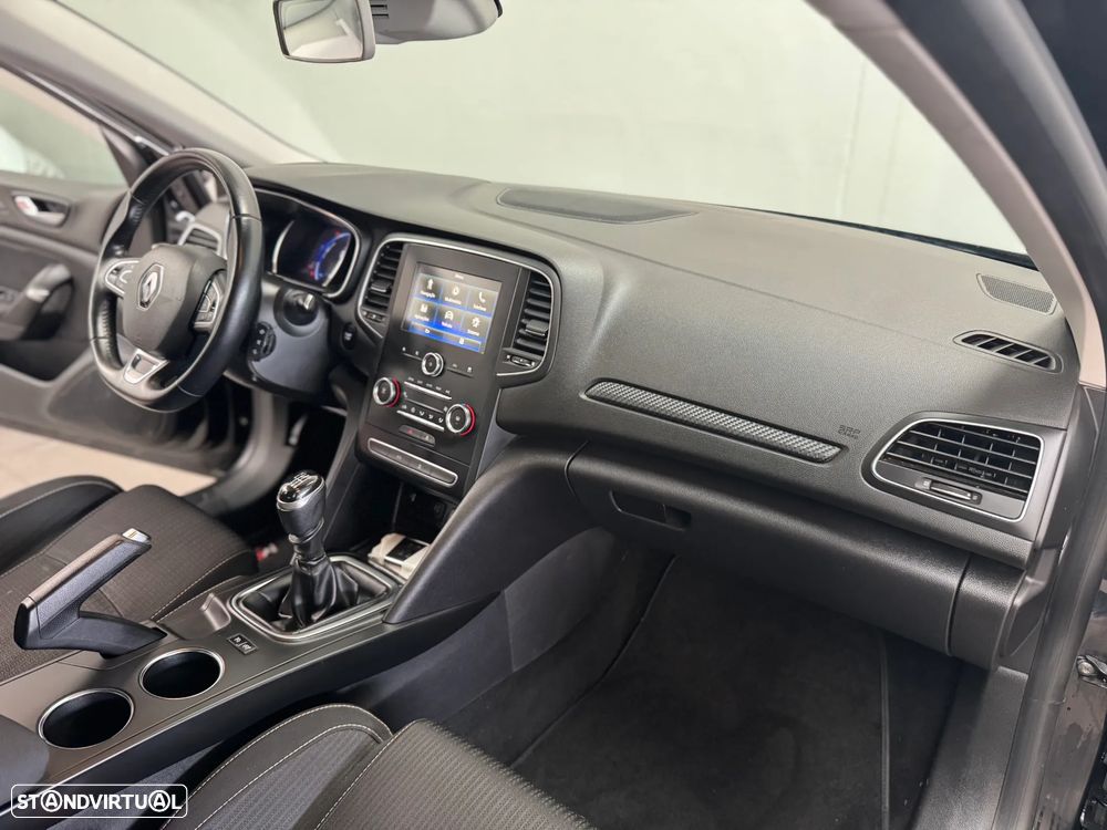 Renault Mégane ENERGY dCi 90 EXPERIENCE - 17