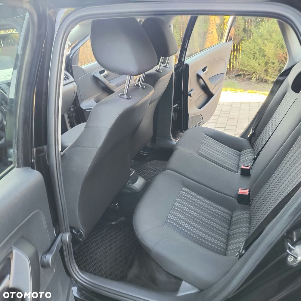 Volkswagen Polo - 18