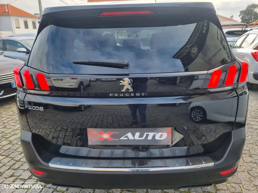 Peugeot 5008 - 5