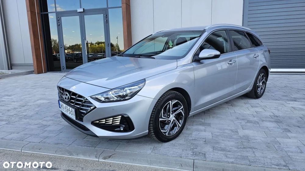 Hyundai i30 1.6 D GO DCT - 1