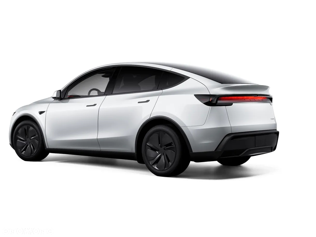Tesla Y Long Range AWD - 4