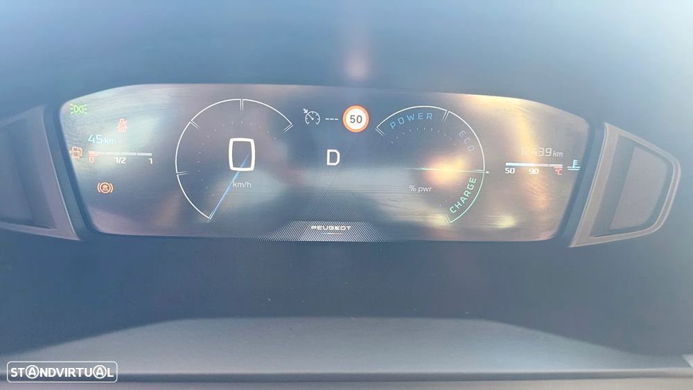 Peugeot 2008 Hybrid 145 e-DSC Allure - 45